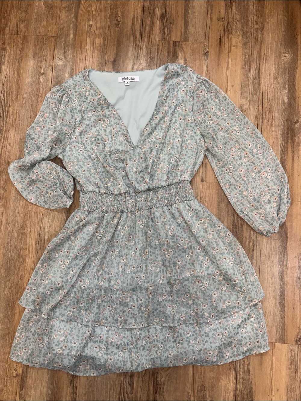 Mimi Chica Dusty Blue Floral V-Neck Smocked Mini Dress S Long Puff Sleeve Tiered
